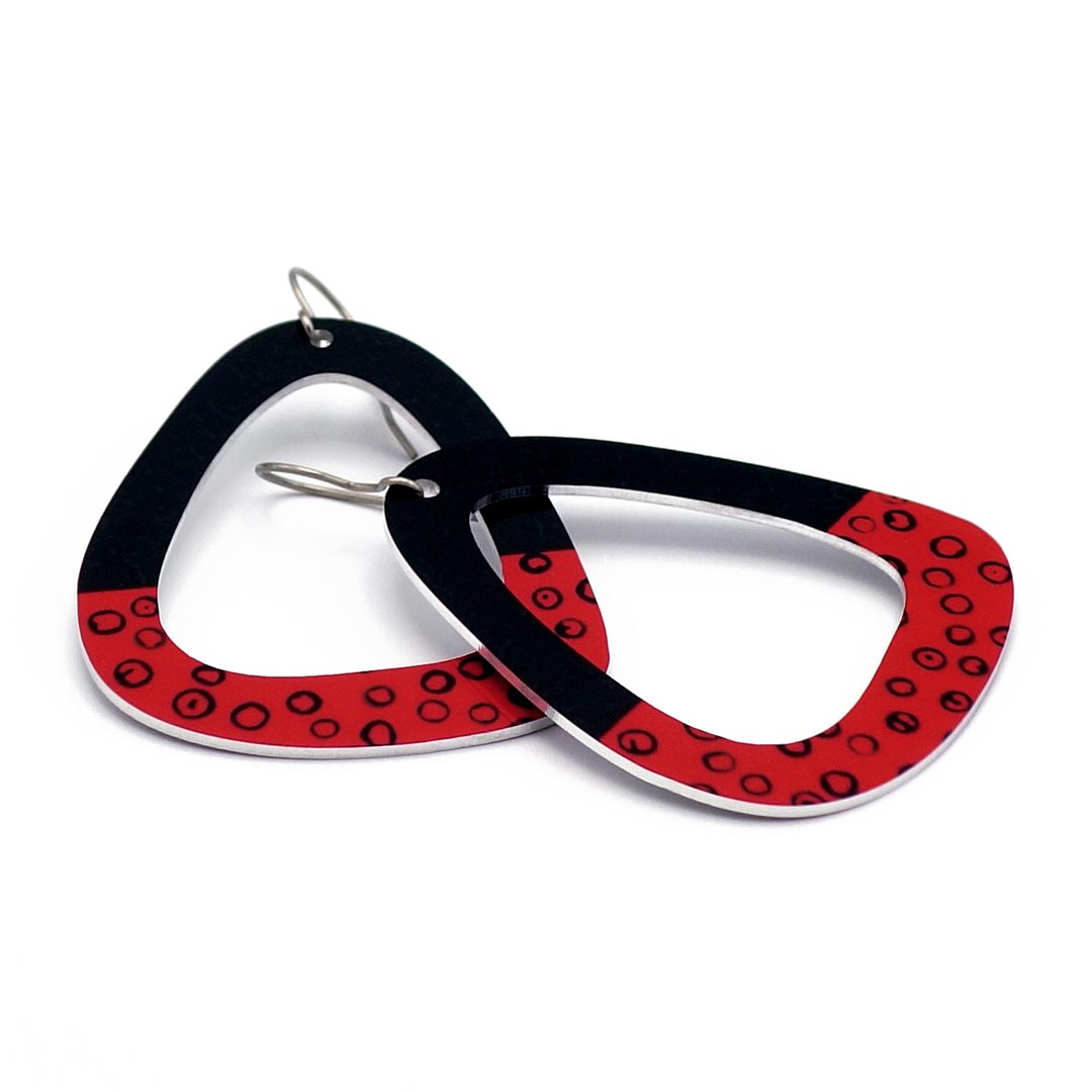 Large black and red triangle earrings with bold polka dots by ColorUpLife.