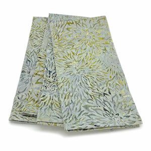 Set of 4 Gray Cloth Napkins by ColorUpLife