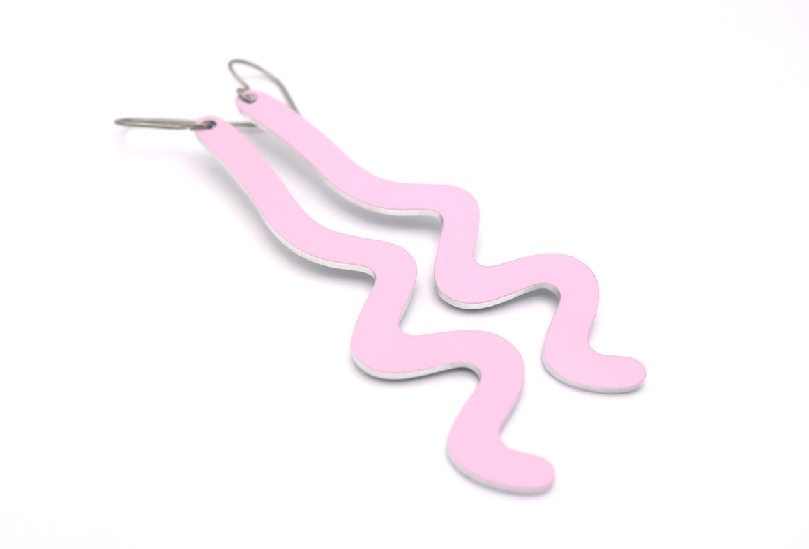 Dusk Pink Lindy Earrings by ColorUpLife